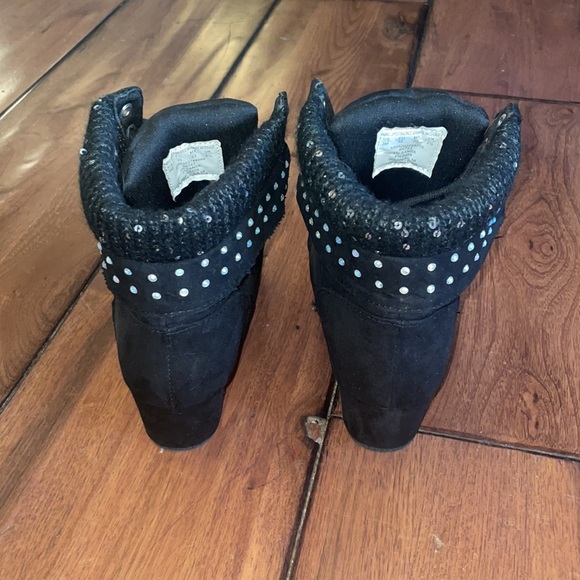 Suede booties - Picture 5 of 5